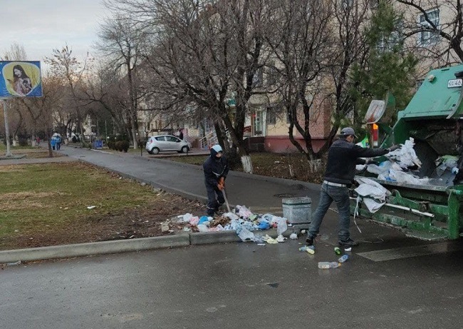 Disposal of waste at an unspecified location costs an additional 30 million soums.