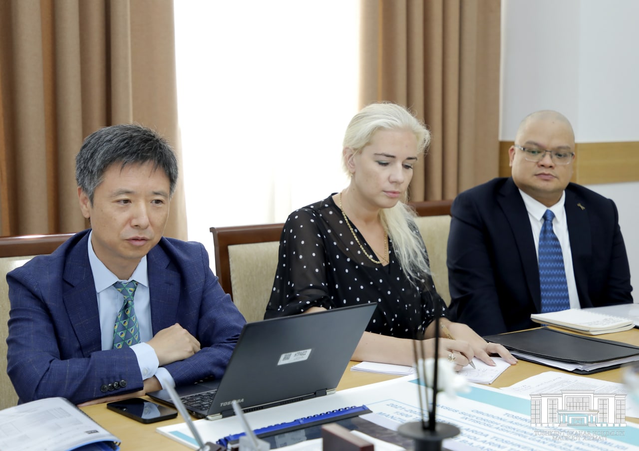 Meeting with representatives of the Asian Development Bank